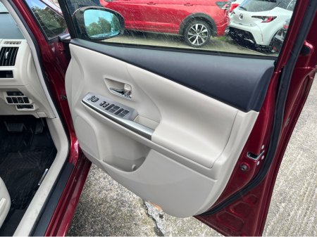 2019 Toyota Prius - photo 14