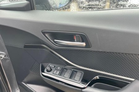 2023 Toyota C-HR - photo 25