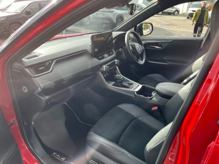 2025 Toyota RAV4 - photo 6