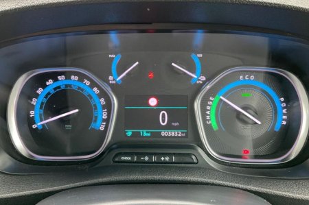 2023 Vauxhall Vivaro - photo 13