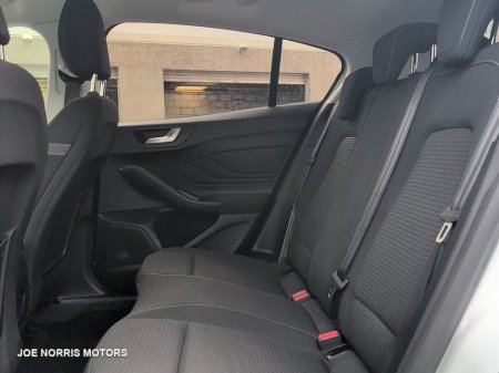 2021 Ford Focus - photo 10
