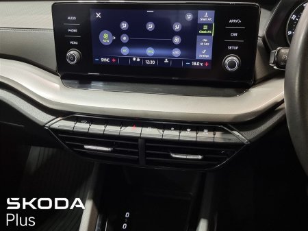 2022 Skoda Octavia - photo 19