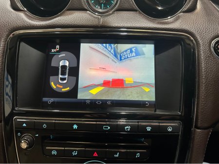 2016 Jaguar XJ - photo 11