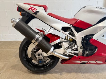 1998 YAMAHA YZF R1 - photo 7