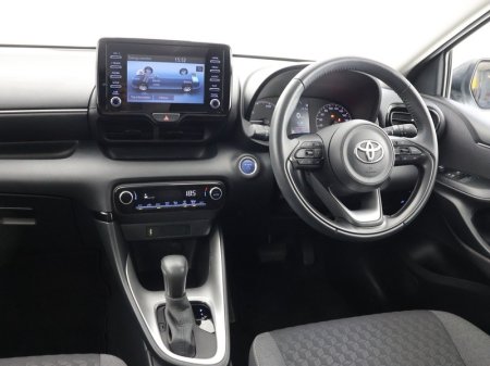 2023 Toyota Yaris - photo 9