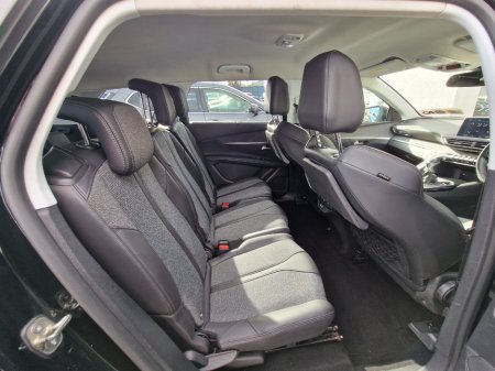 2018 Peugeot 5008 - photo 30