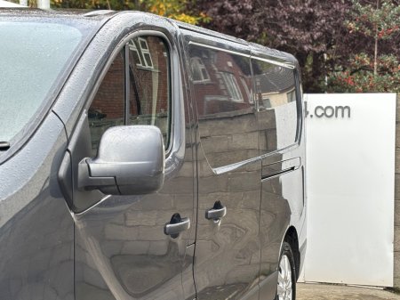 2022 Renault Trafic - photo 9