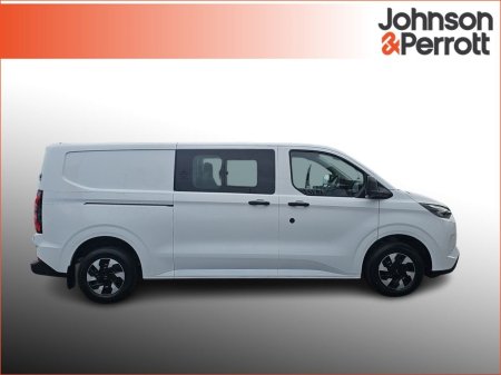 2026 Ford Transit Custom - photo 19