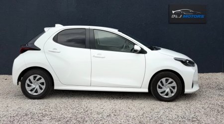 2021 Toyota Yaris - photo 13