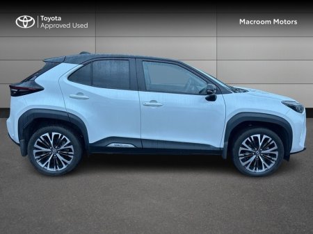 2024 Toyota Yaris Cross - photo 3