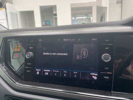 2019 Volkswagen Polo - photo 14