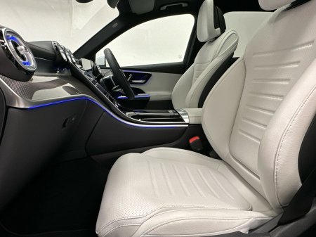 2026 Mercedes-Benz GLC - photo 13