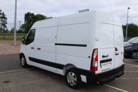 2023 Nissan Interstar - photo 2