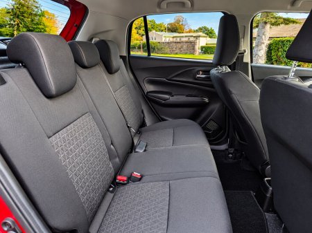 2024 Suzuki Swift - photo 23