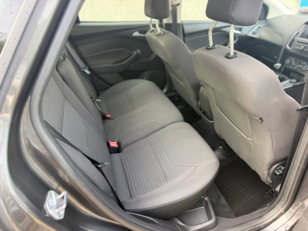 2018 Ford Focus - photo 8