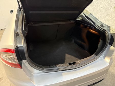 2012 Ford Mondeo - photo 17