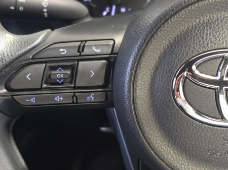 2021 Toyota Yaris - photo 19
