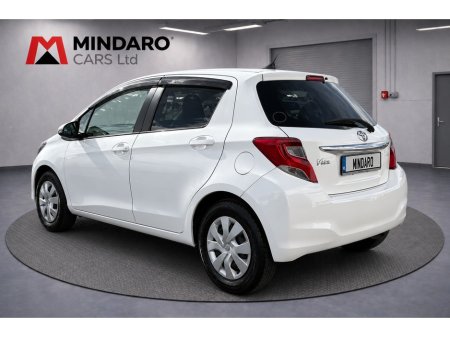 2016 Toyota Yaris - photo 5
