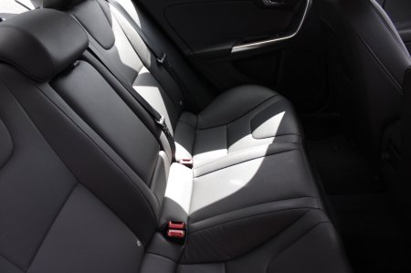 2019 Volvo S60 - photo 16