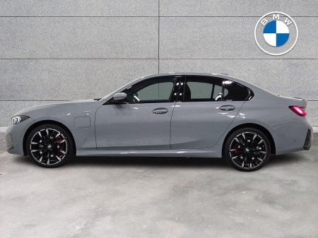 2026 BMW 3-Series - photo 3