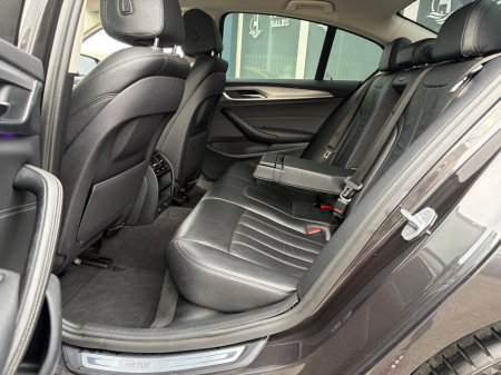 2017 BMW 5-Series - photo 16