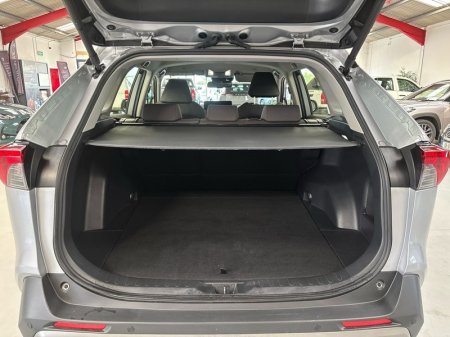 2024 Toyota RAV4 - photo 10