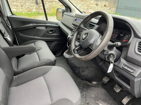 2023 Renault Trafic - photo 10