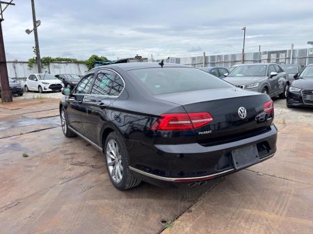 2020 Volkswagen Passat - photo 4