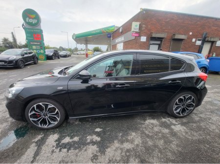 2019 Ford Focus - photo 6