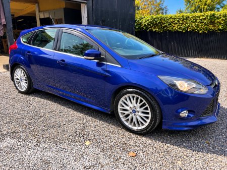 2014 Ford Focus - photo 2