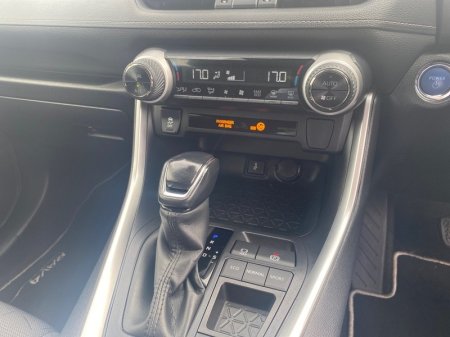 2021 Toyota RAV4 - photo 15