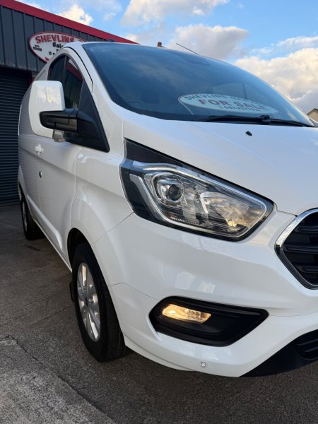 2022 Ford Transit Custom - photo 7