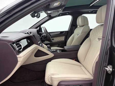 2022 Bentley Bentayga - photo 13