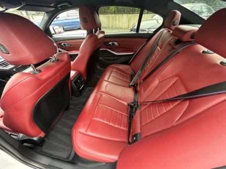 2022 BMW 3-Series - photo 27