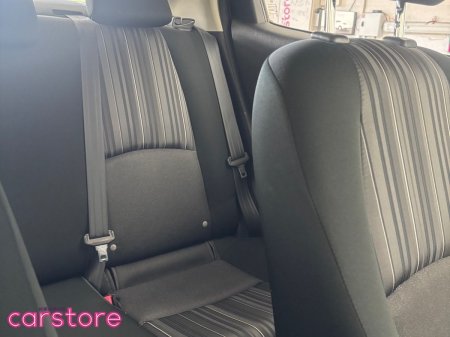2020 Mazda Mazda2 - photo 18