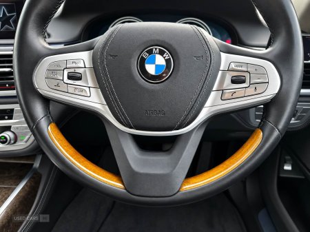 2017 BMW 7-Series - photo 14
