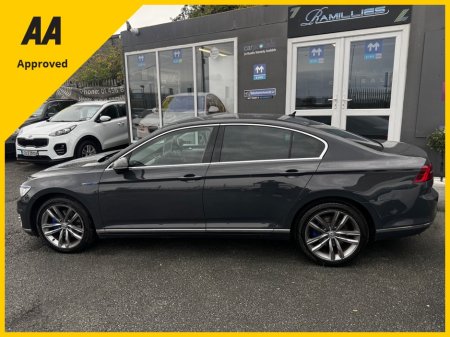 2017 Volkswagen Passat - photo 3
