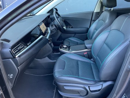 2020 Kia Niro - photo 9