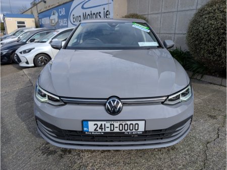 2024 Volkswagen Golf - photo 2