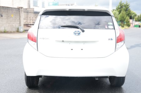 2016 Toyota Aqua - photo 12