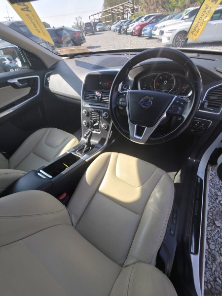 2016 Volvo XC60 - photo 9