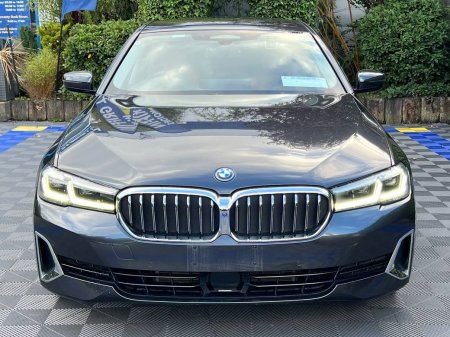 2022 BMW 5-Series - photo 15