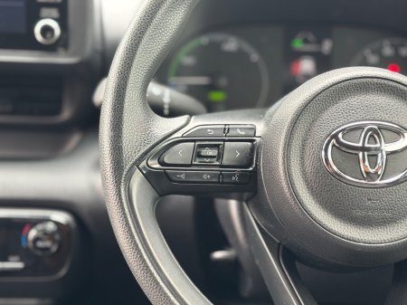 2020 Toyota Yaris - photo 10