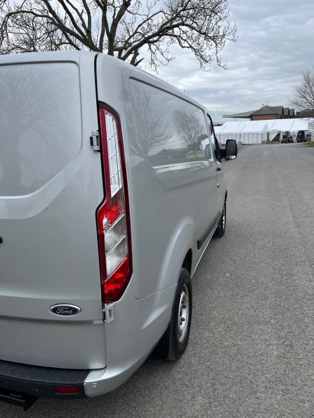 2022 Ford Transit Custom - photo 10