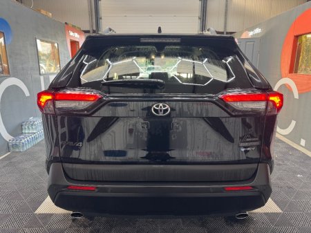 2025 Toyota RAV4 - photo 4