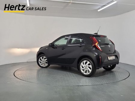 2023 Toyota Aygo X - photo 3