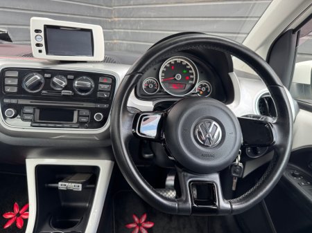 2013 Volkswagen up! - photo 12