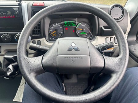 2026 Mitsubishi Canter - photo 8