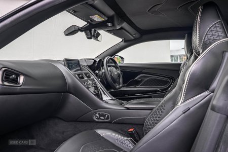 2019 Aston Martin DBS - photo 28