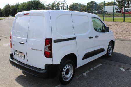 2025 Toyota Proace City - photo 6